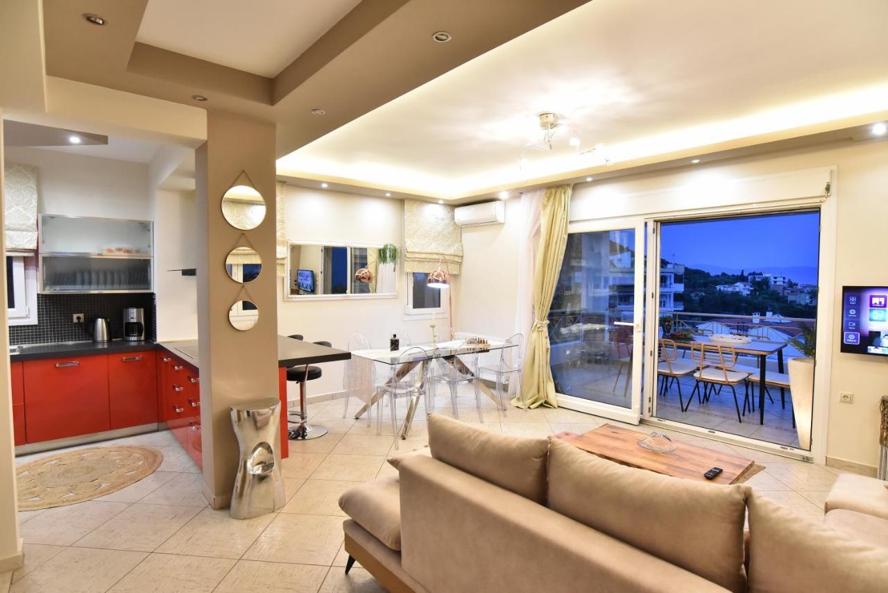 Sunrise Luxury Pool Villa Palaiontsiflikion