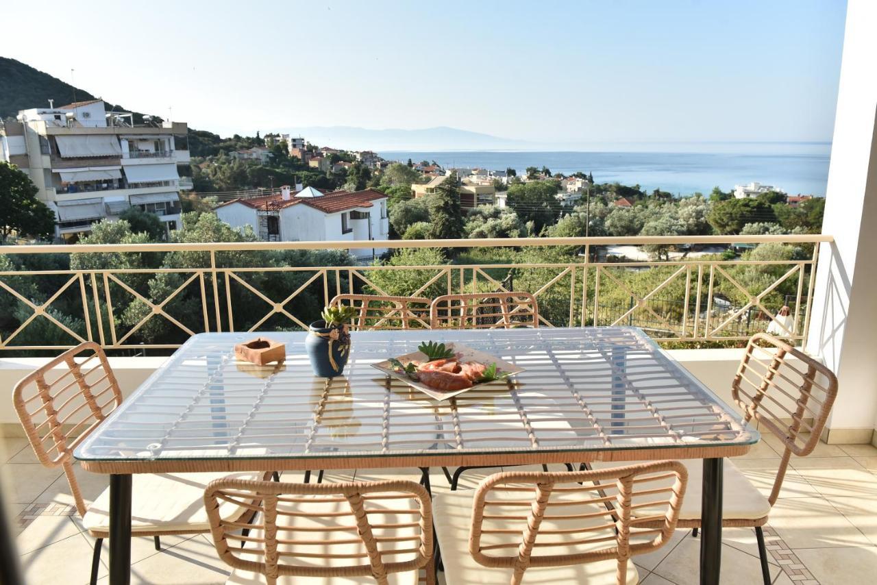 Sunrise Luxury Pool Villa Palaiontsiflikion